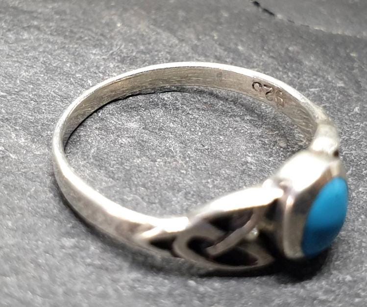 SILVER CELTIC RING - with Turquoise stone 925 Sterling Band - Small Size J (us size 4.5)