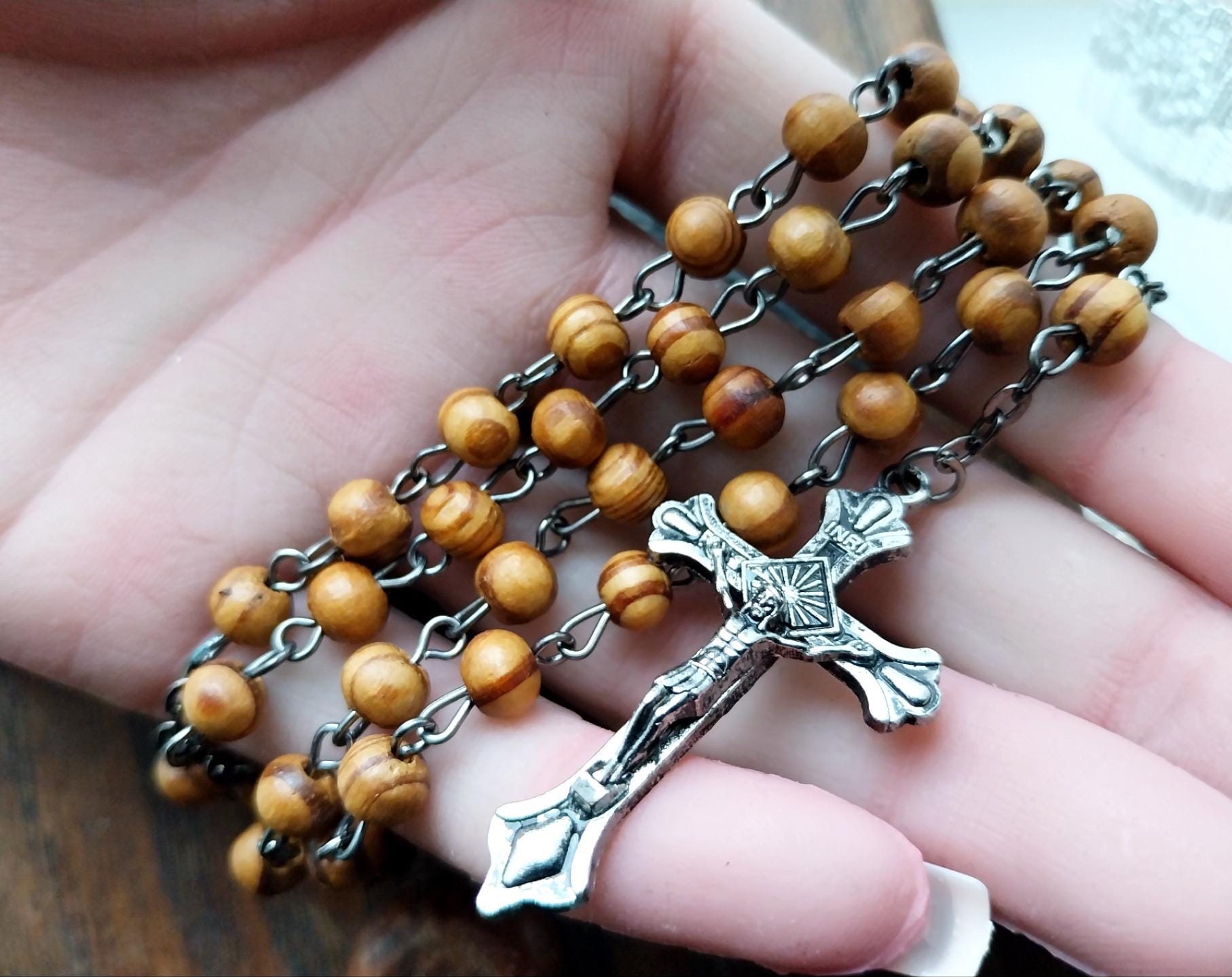 Vintage Wooden ROSARY BEADS with Crucifix - 28" Necklace - 14.4g