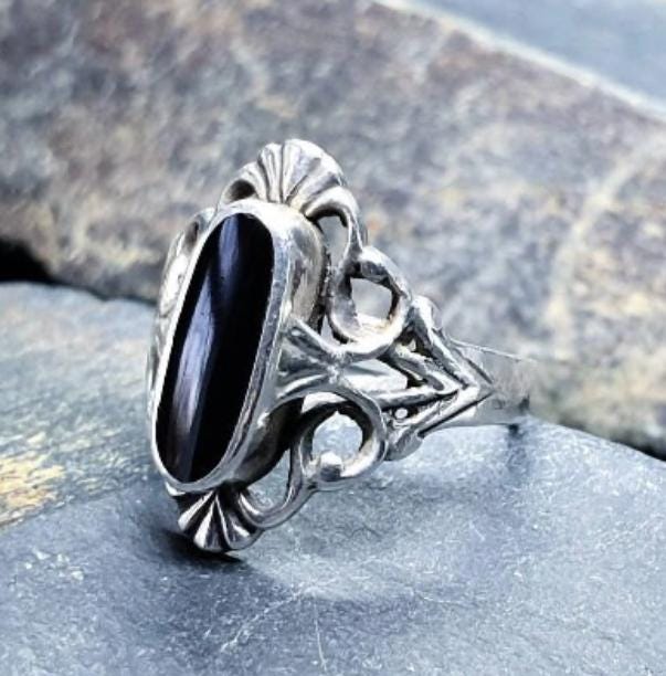 SILVER ONYX RING - Jet Black Stone - Size uk M ( usa 6.5) - 3.2g