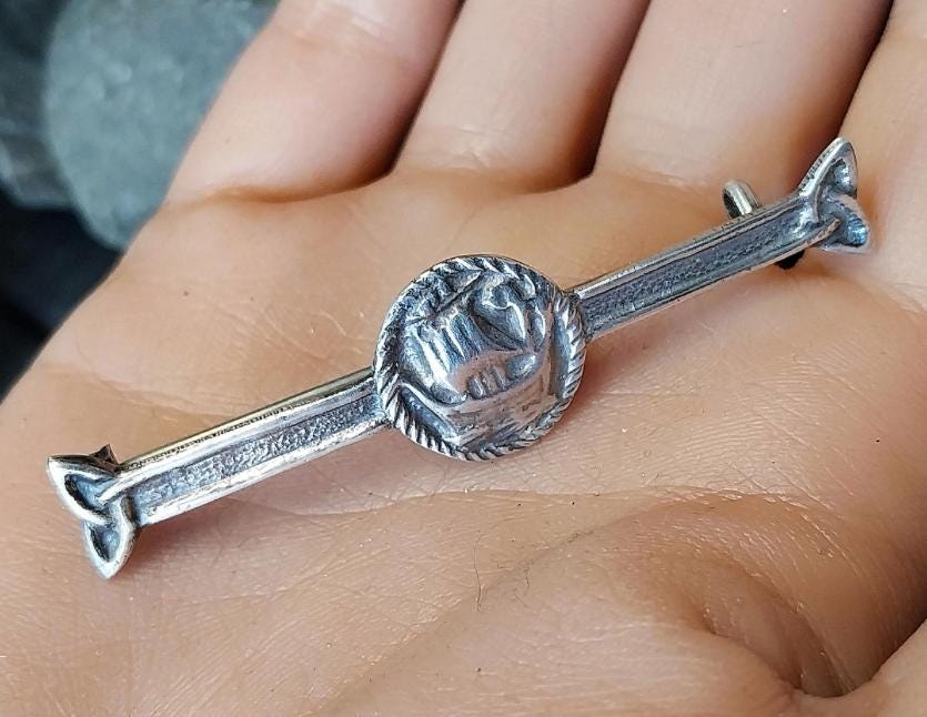Vintage Sterling Silver Viking Ship Brooch Pin - Edinburgh circa 1937 - 7.5g