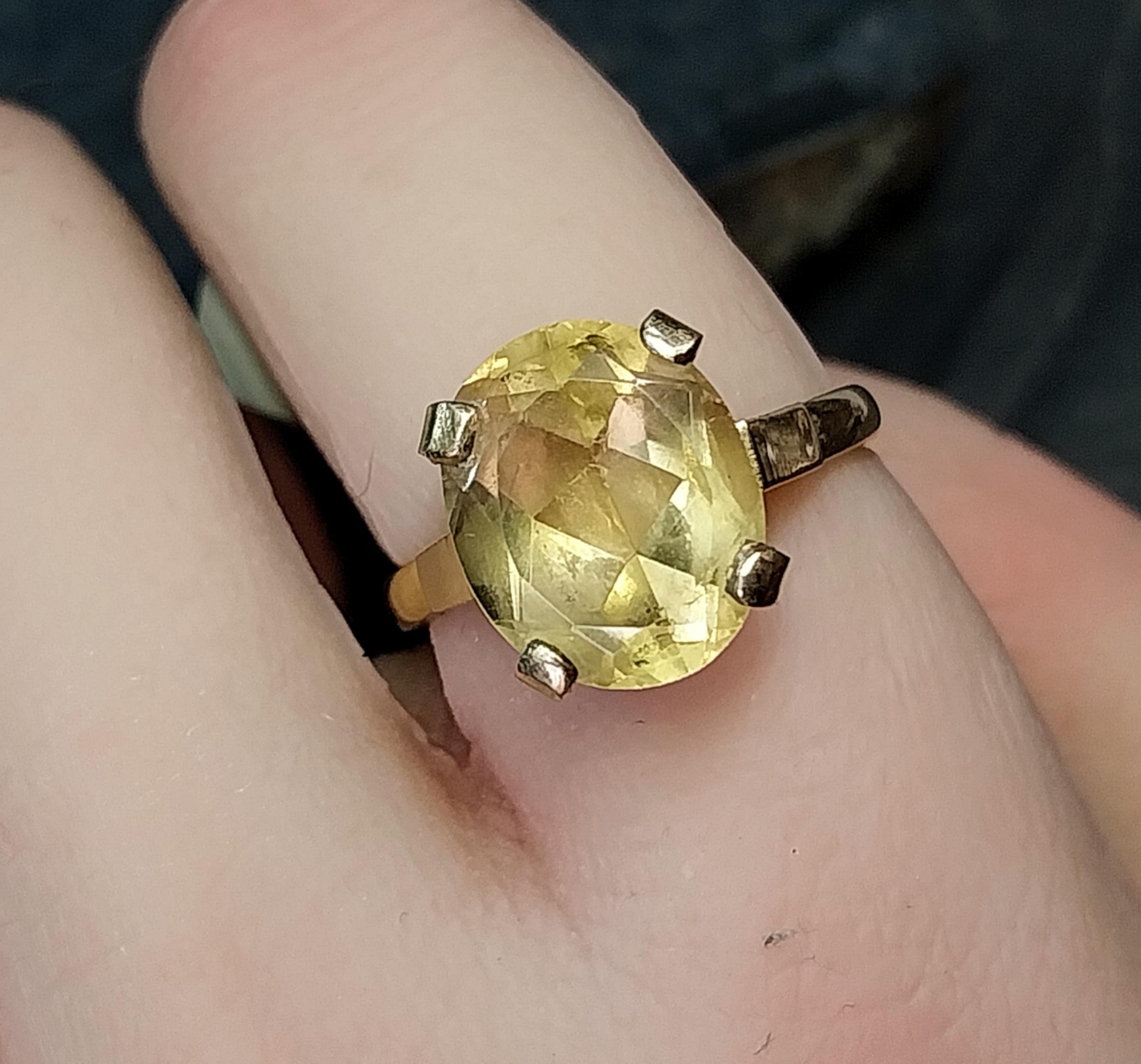 Vintage 9ct GOLD RING Golden Citrine - Size uk N (us 6.75) - 3.8g