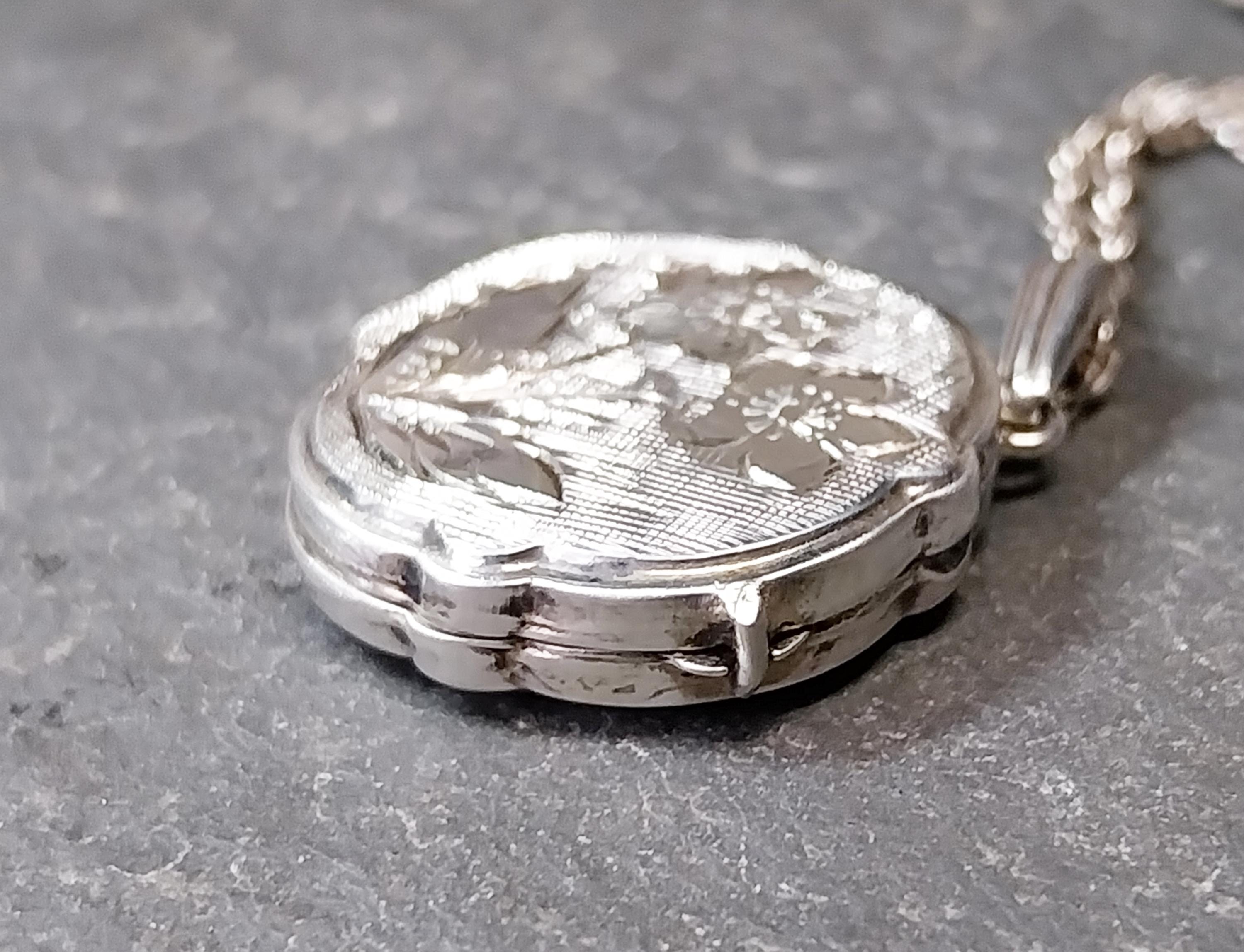 Vintage Georg Jensen SILVER LOCKET Necklace - Unusual Circle with 2 flowers on 16" Chain - 7g