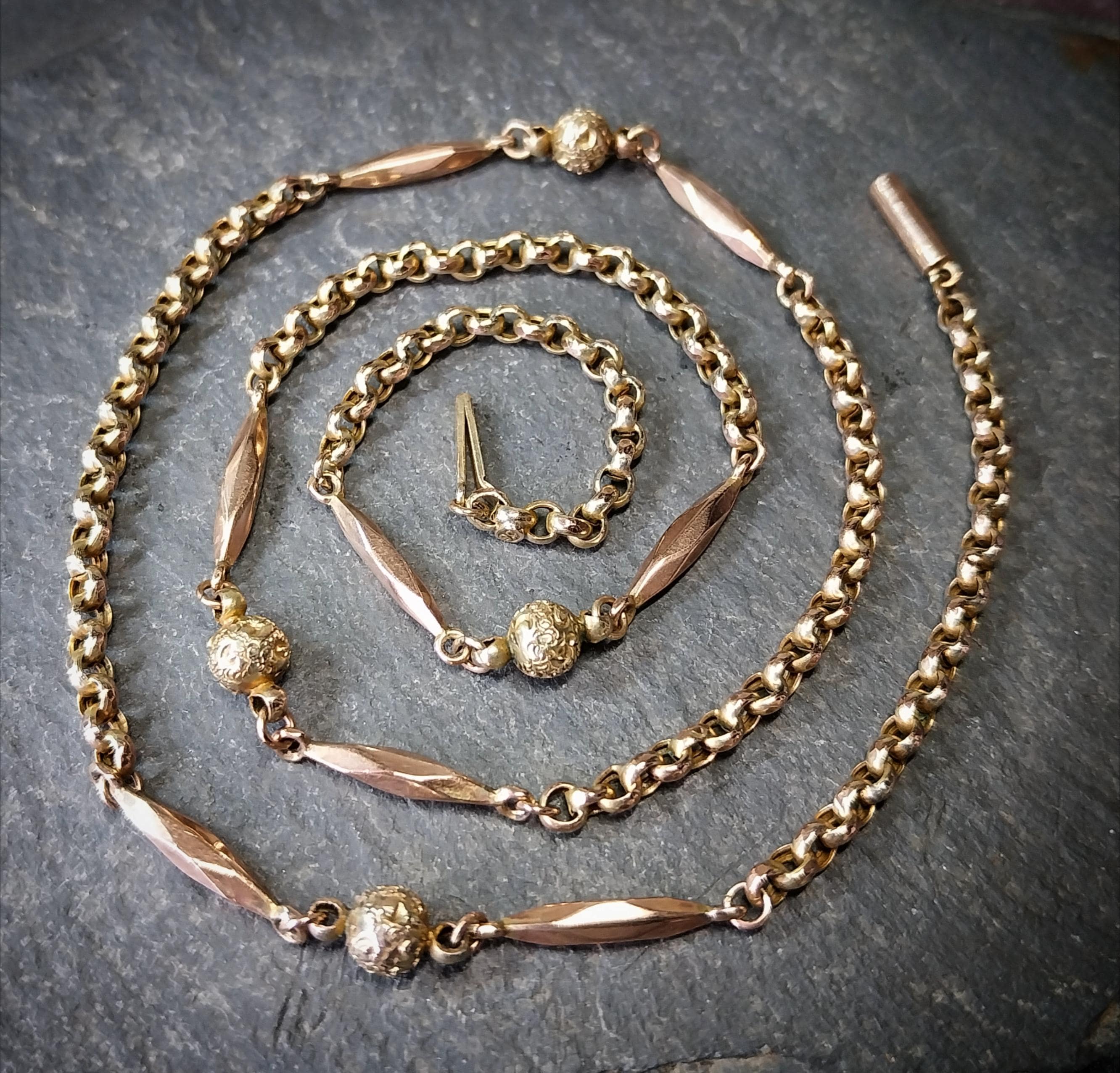 Antique Victorian 9ct GOLD Belcher Chain with Ball Bead and torpedo links 19" - 6.3g