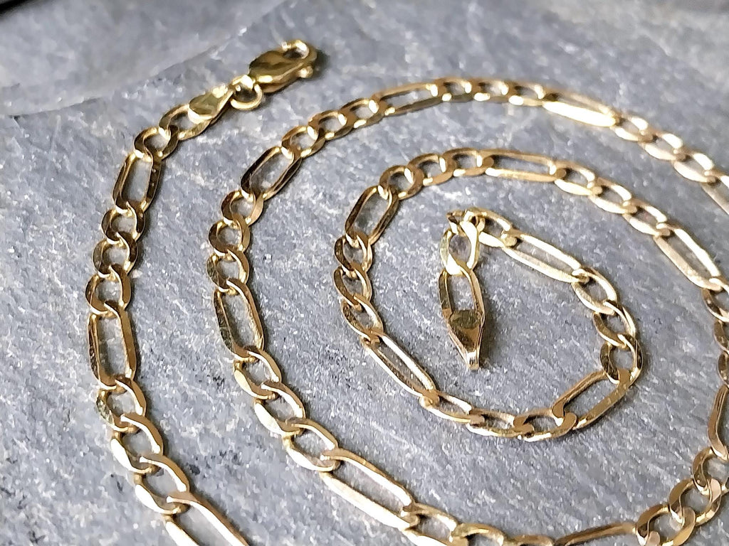 Vintage 9ct GOLD FIGARO Flat Curb CHAIN Necklace - 18" - 6.5g