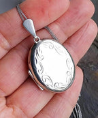 Vintage STERLING SILVER Locket Necklace - Joseph Smith - with 24" Chain - 7.5g