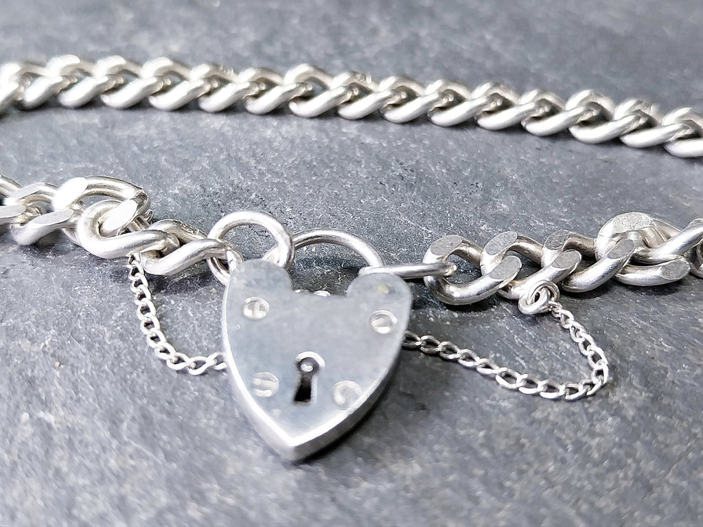 GEORG JENSEN Silver Link Bracelet with Heart Clasp Padlock - 17.9g