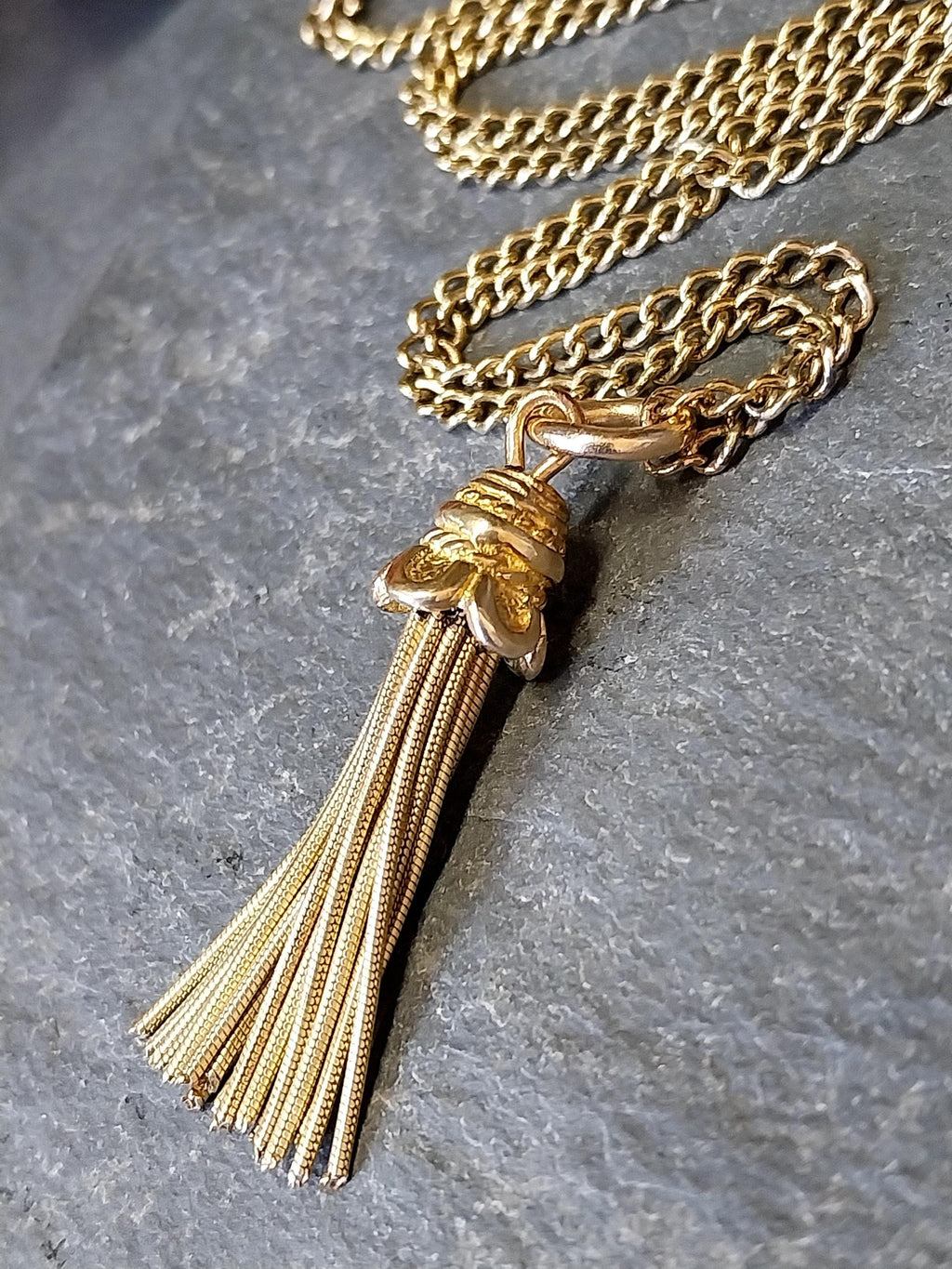 Vintage 9ct GOLD Chain with 9ct Tassel Pendant - 19" necklace - 10.5g