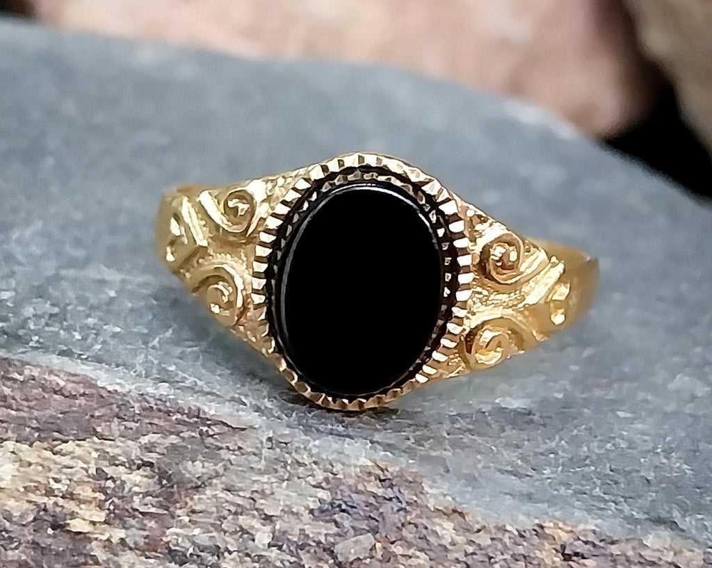 Vintage 9ct GOLD BLACK ONYX Signet Ring - Size uk T (us 9.5) - 2.5g