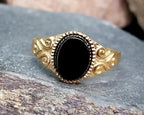 Vintage 9ct GOLD BLACK ONYX Signet Ring - Size uk T (us 9.5) - 2.5g