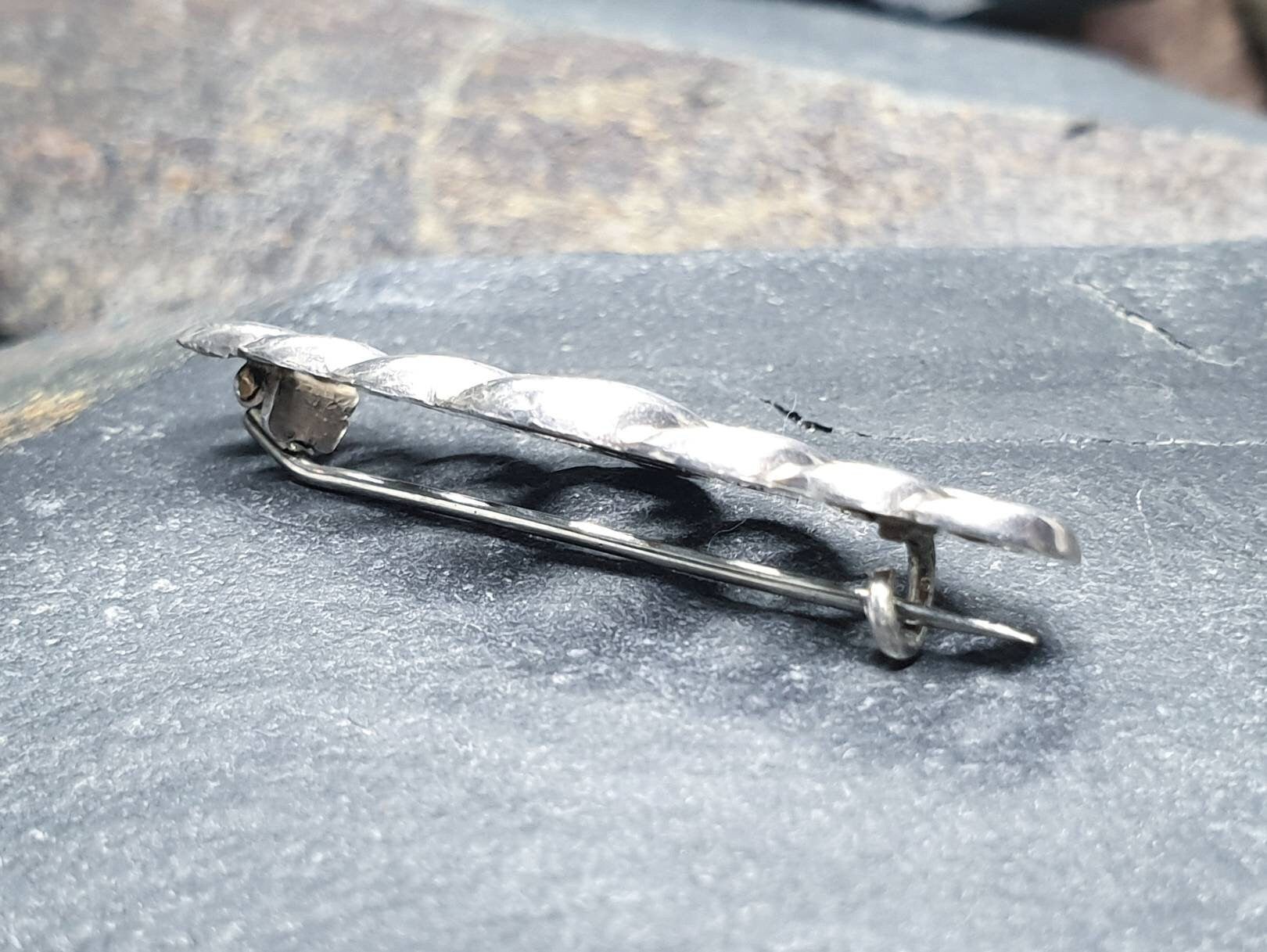Antique Sterling Silver Lovers Knot Brooch - Edwardian Chester Hallmarks circa 1905 - 2.1g