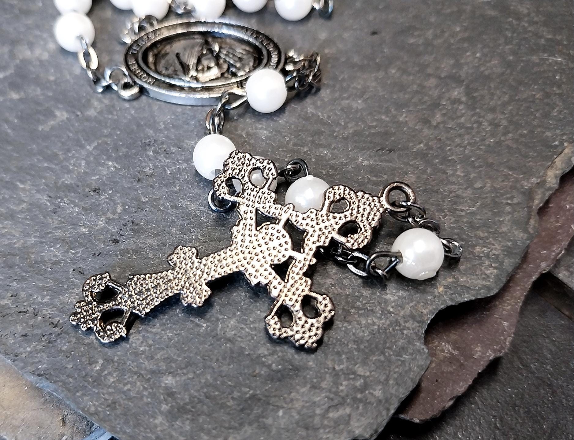 Vintage Milky White ROSARY Beads - Small Vintage Old Prayer Beads and crucifix - 28" 17g