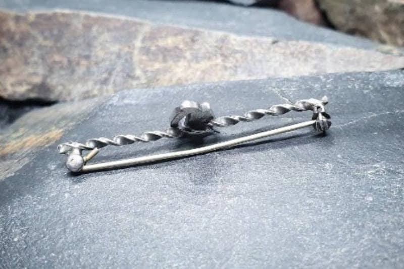 Irish Silver HARP BROOCH with Marcasite Stones Art Deco - 3g