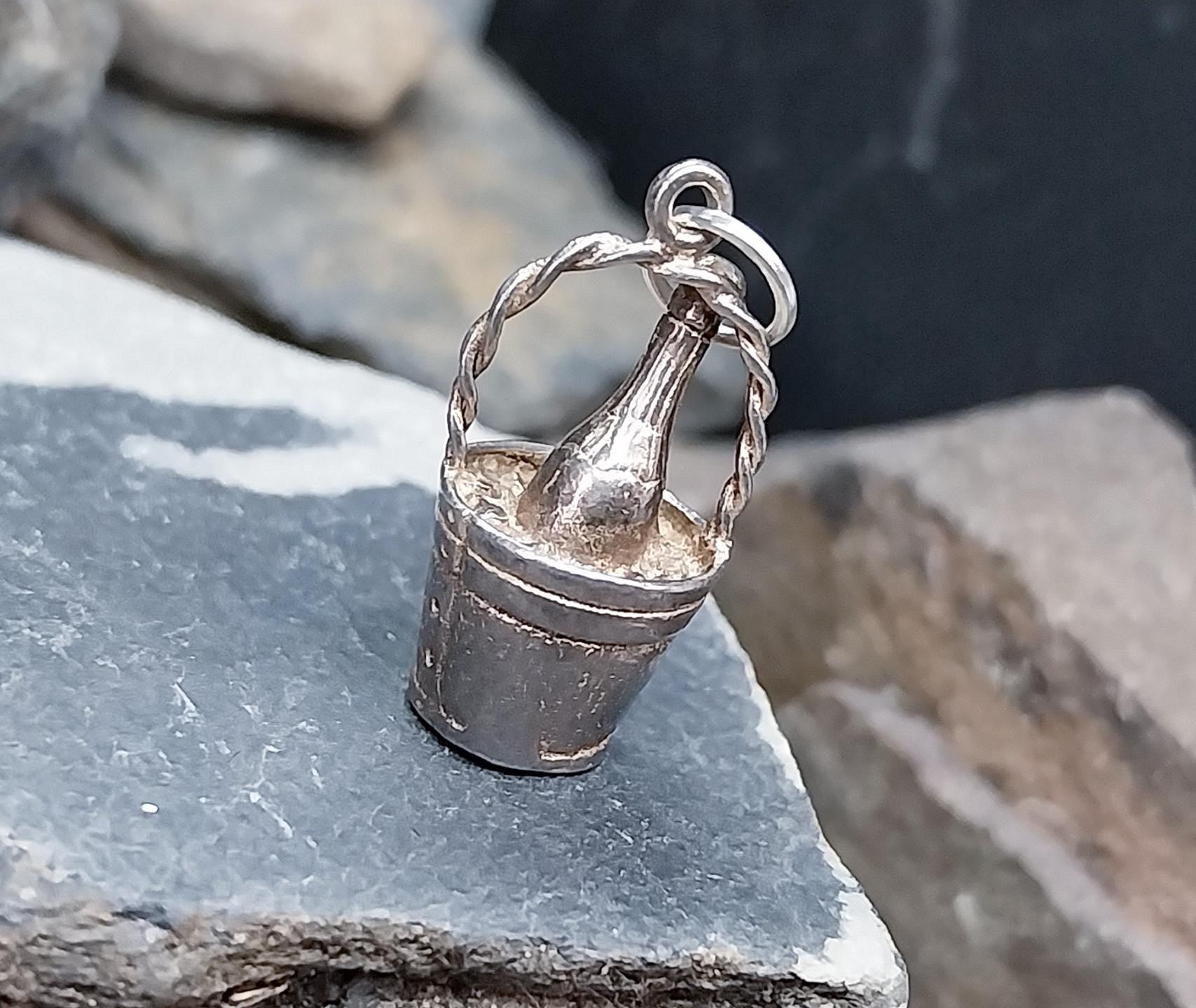 Vintage Silver CHAMPAGNE BOTTLE in bucket Charm or Pendant - 3.3g
