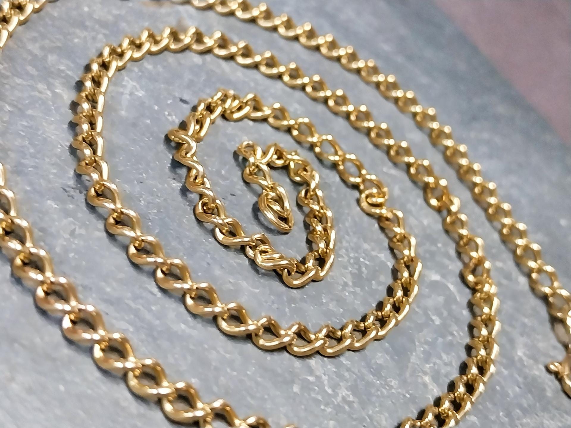 Vintage 9ct GOLD Chain Necklace, 19" Long  Hallmarked - 10.3g