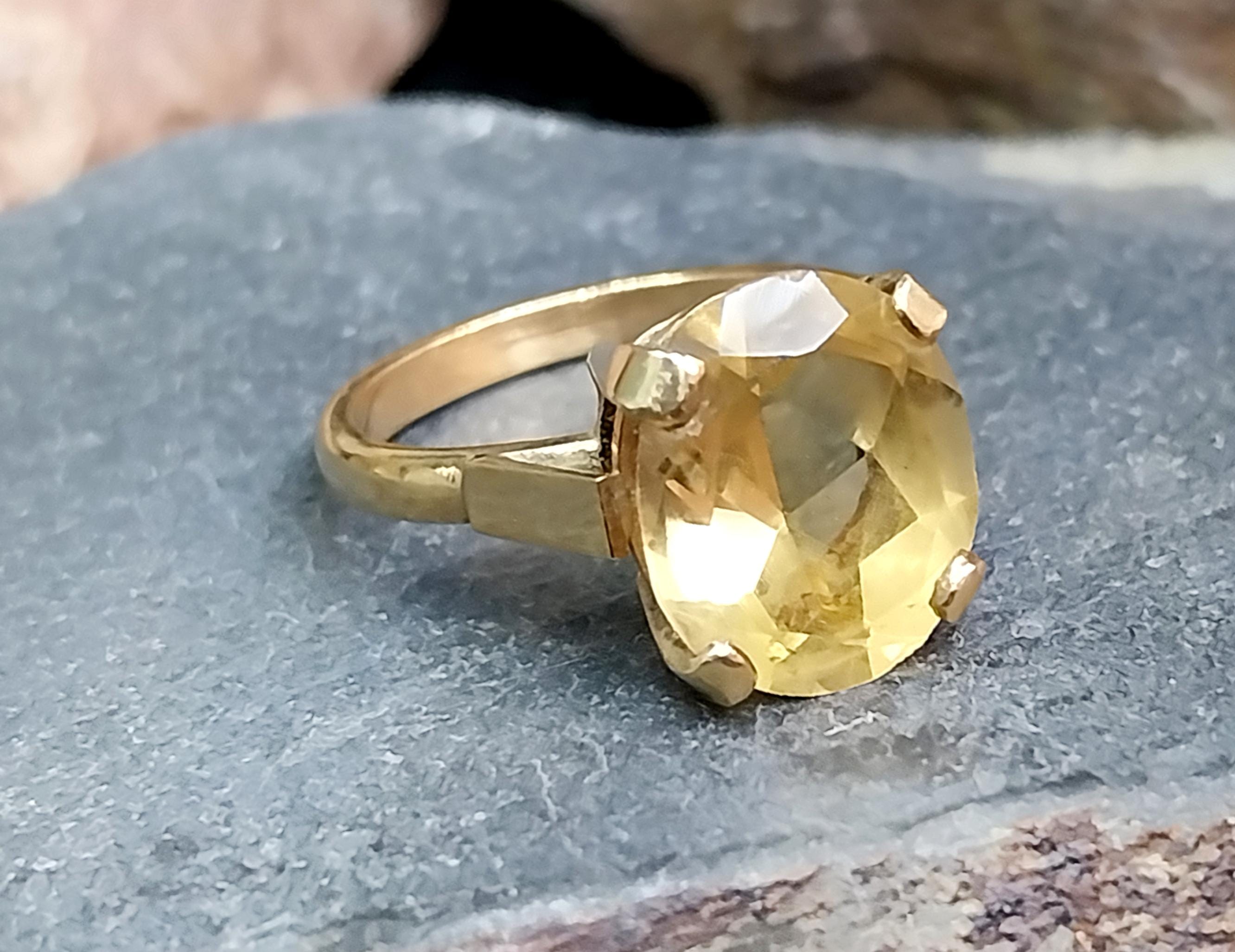 Vintage 9ct GOLD RING Golden Citrine - Size uk N (us 6.75) - 3.8g