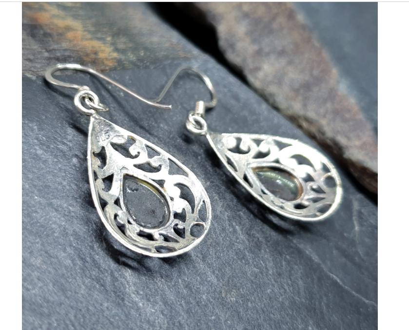 Sterling Silver Dangle Earrings - with Black Onyx Stone - 3.2g
