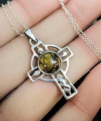 Heathergems CELTIC CROSS Pendant Necklace - Sterling Silver on 18" Chain - 3.4g