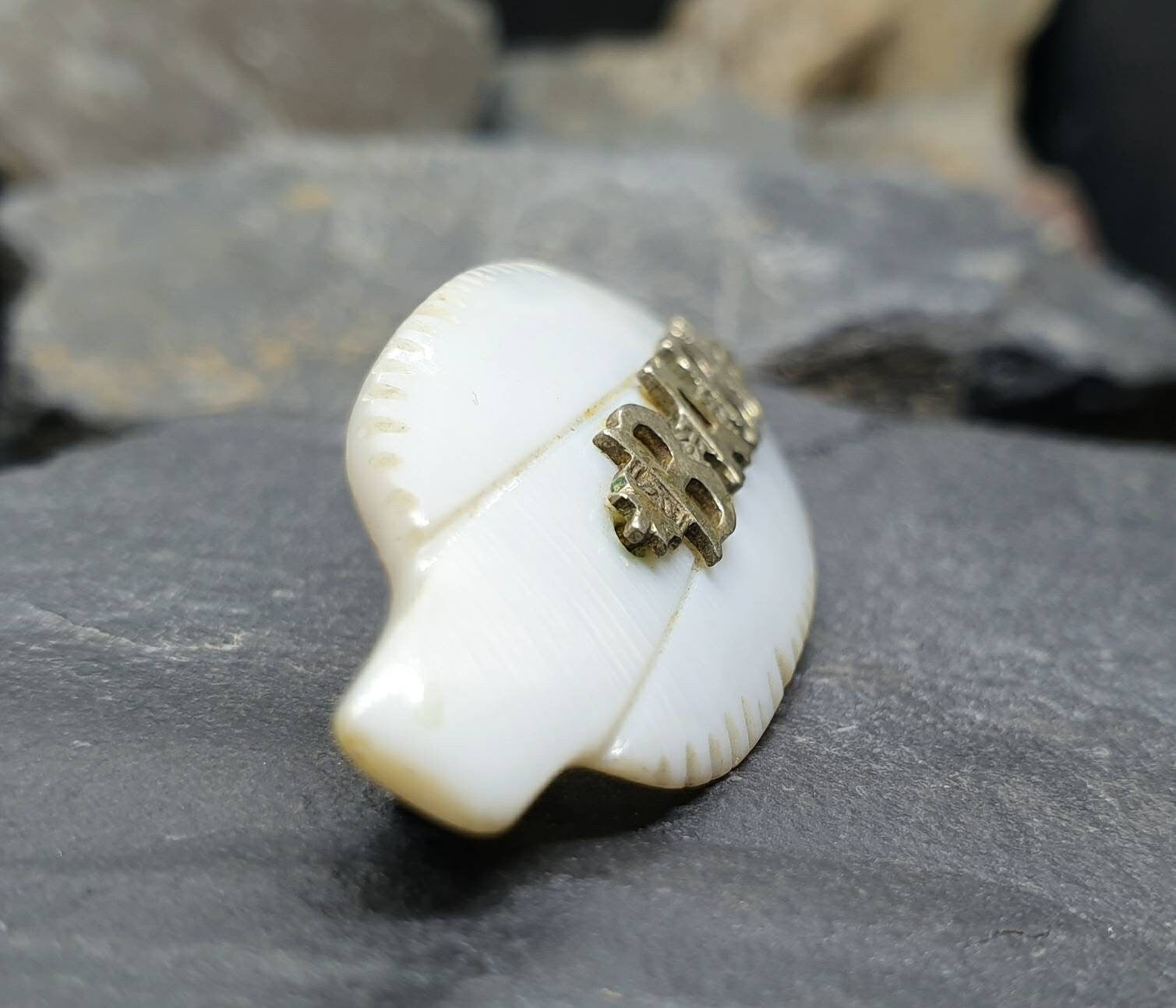 Antique BABY BROOCH - Mother of Pearl with Silver Word - Newborn