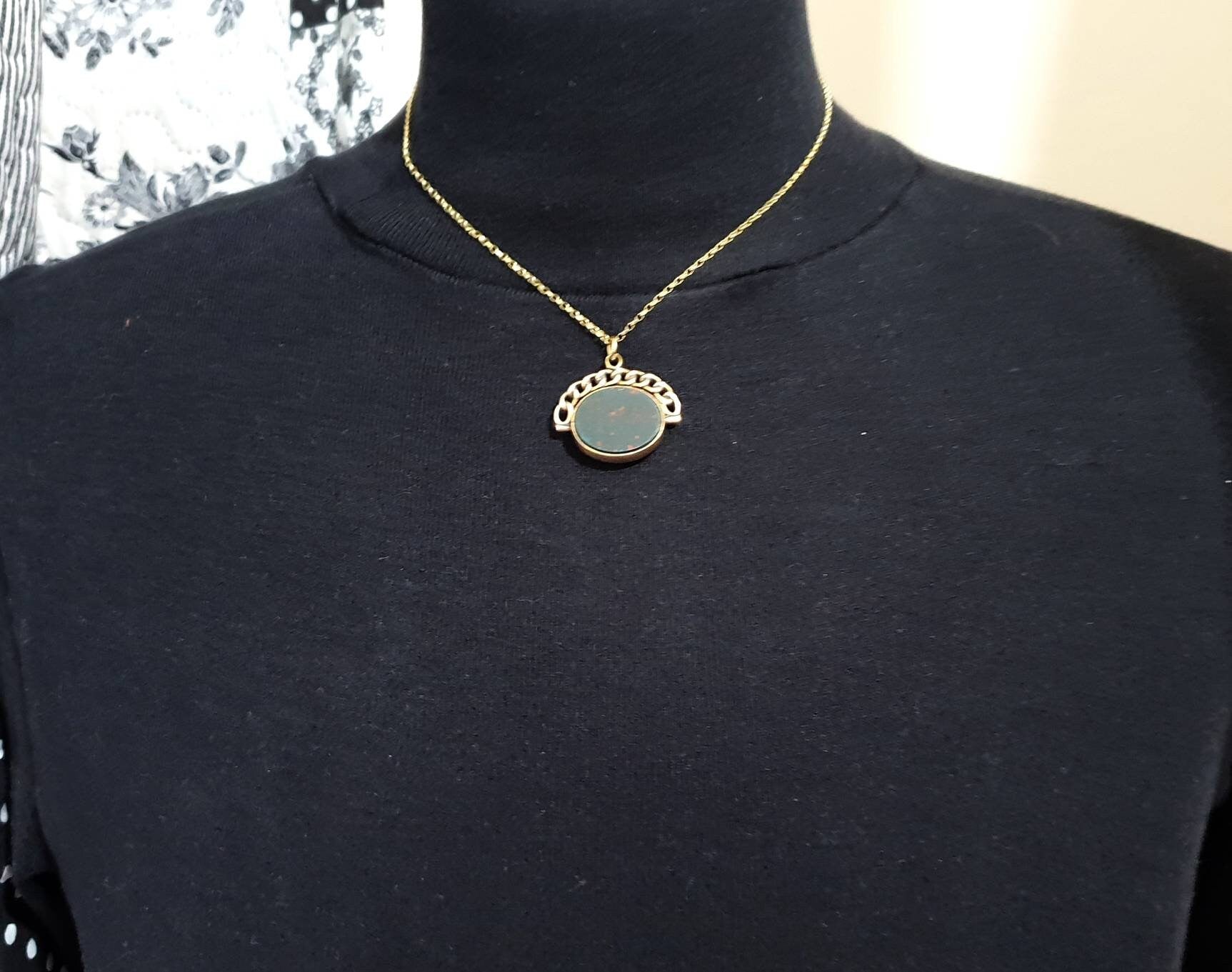 Antique 9ct GOLD BLOODSTONE & CARNELIAN Fob Pendant - Spinner - Hallmarked c.1835 - 6.1g