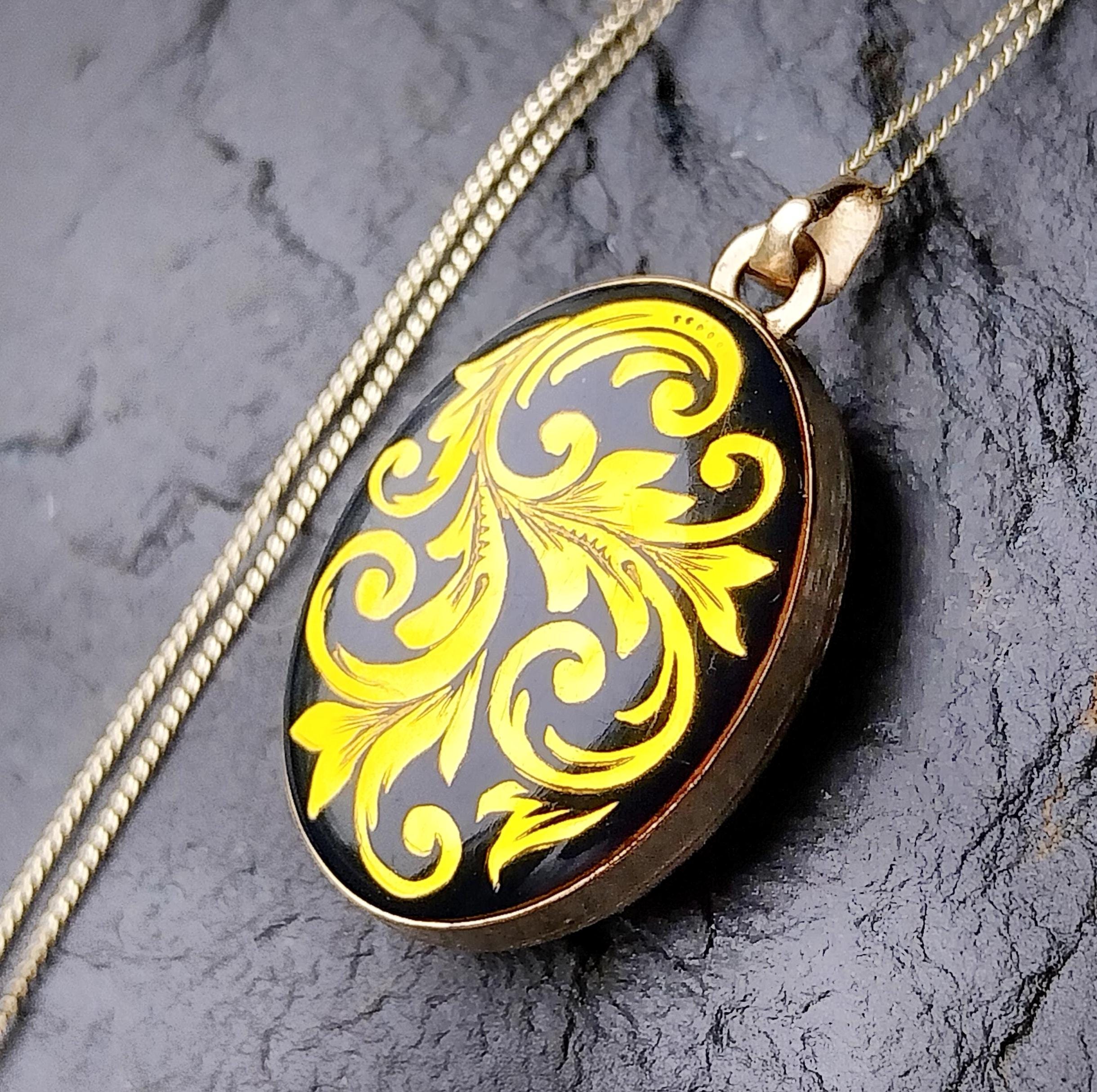 9ct GOLD and BLUE ENAMEL Scroll Locket Necklace & 18" Chain - 2.7g