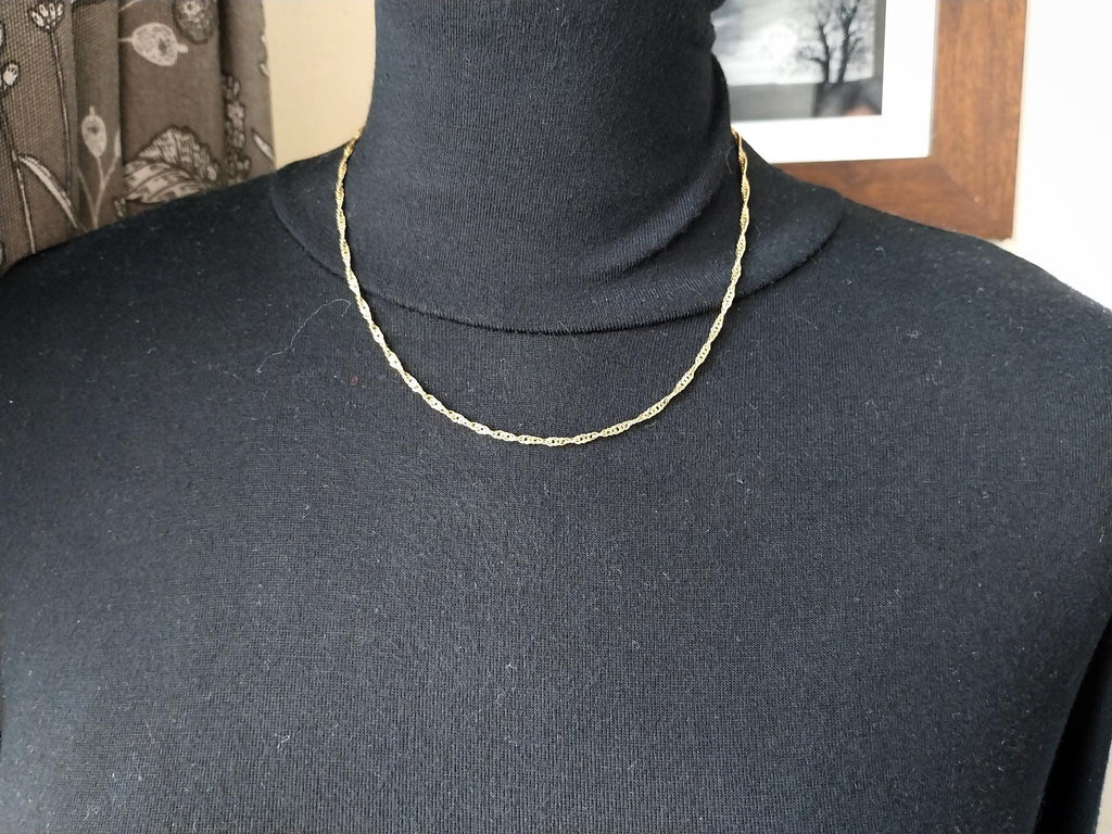 9ct GOLD CHAIN, Twisted Rope Singapore Curb Necklace 18.5" - Hallmarked - 3.9g