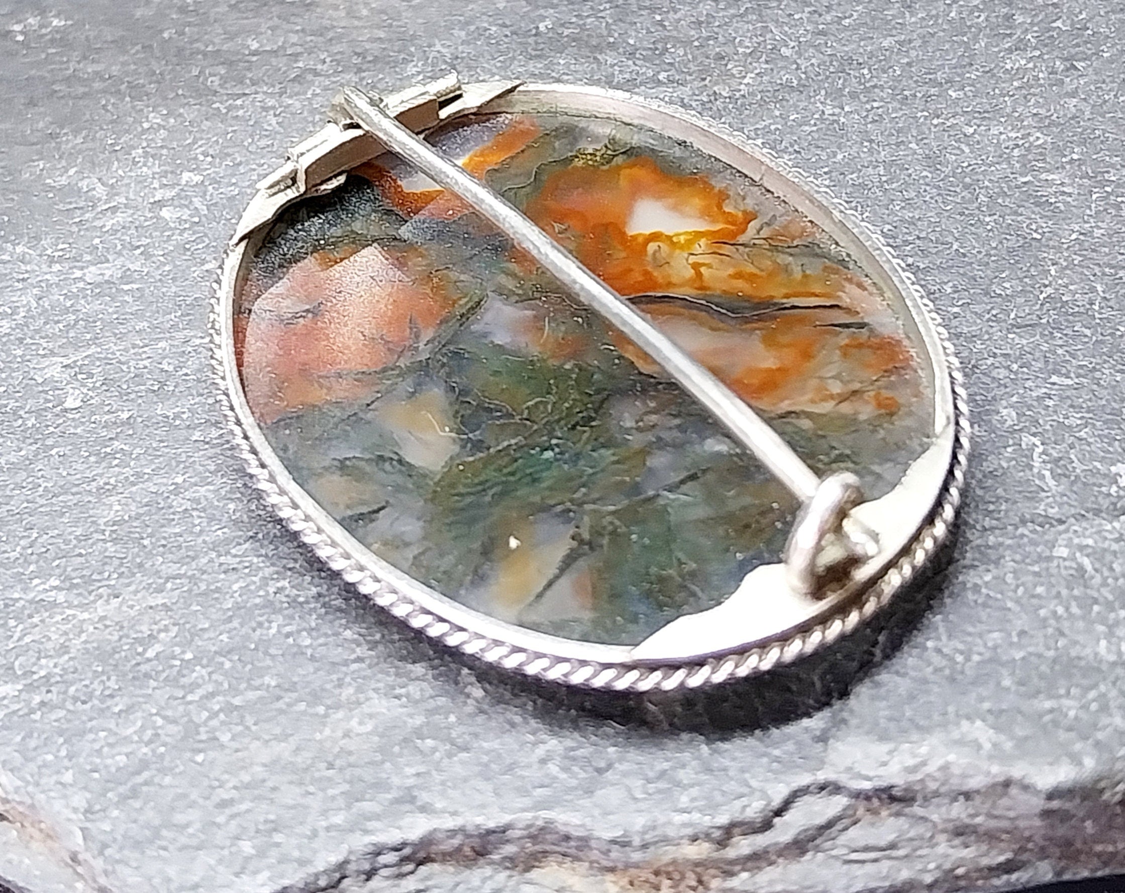 Vintage Sterling Silver Moss Agate Brooch - Vibrant Dendritic Gemstone  - 6.7g