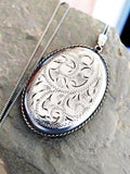 Sterling SILVER LOCKET - with Large Oval Rope Border on 20" Chain - 13g