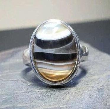 Vintage SILVER BANDED AGATE Ring - Landscape Agate - Size uk O (us 7) - 7.5g