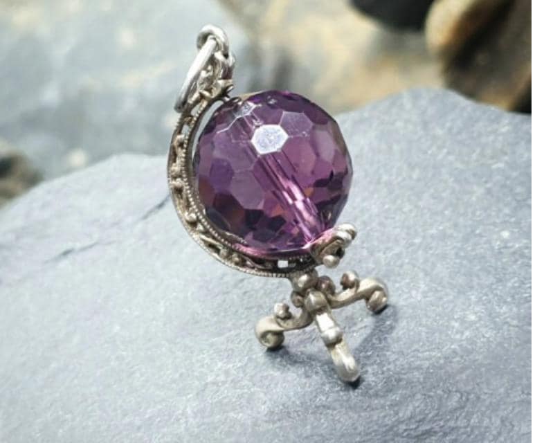 SILVER SPINNING GLOBE Bracelet Charm - Vintage Amethyst world - 6g