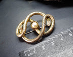 Antique 9ct Rolled Gold Infinity Lovers Knot with Pearl  - 6.6g