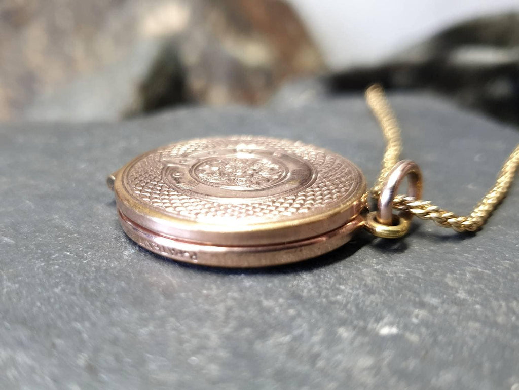 VICTORIAN CIRCLE LOCKET - Antique Pinchbeck Gilt on 16" Chain - 13.8g