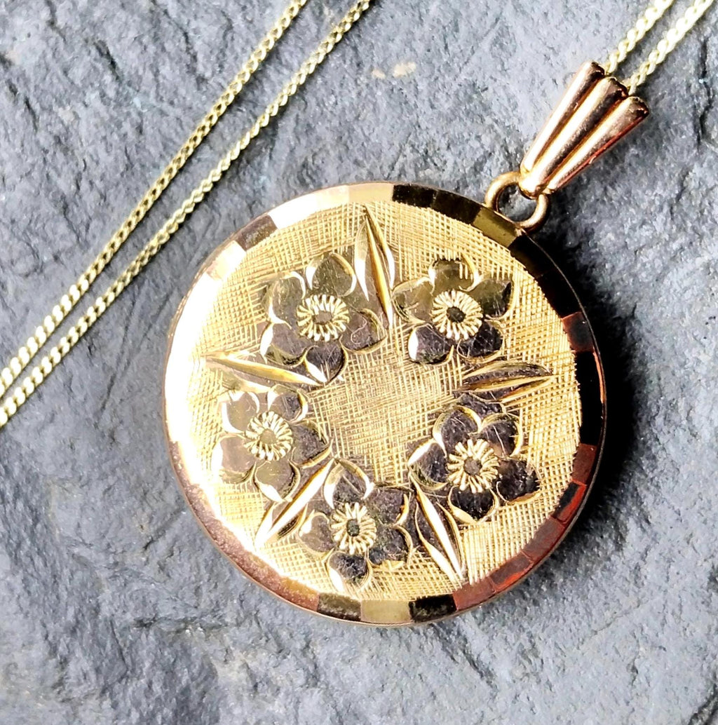 GEORG JENSEN 9ct Gold  Five Flower Locket - with 20" Gold Chain - 8.2g