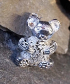 Vintage SILVER TEDDY BEAR Brooch - Sterling 3.5g