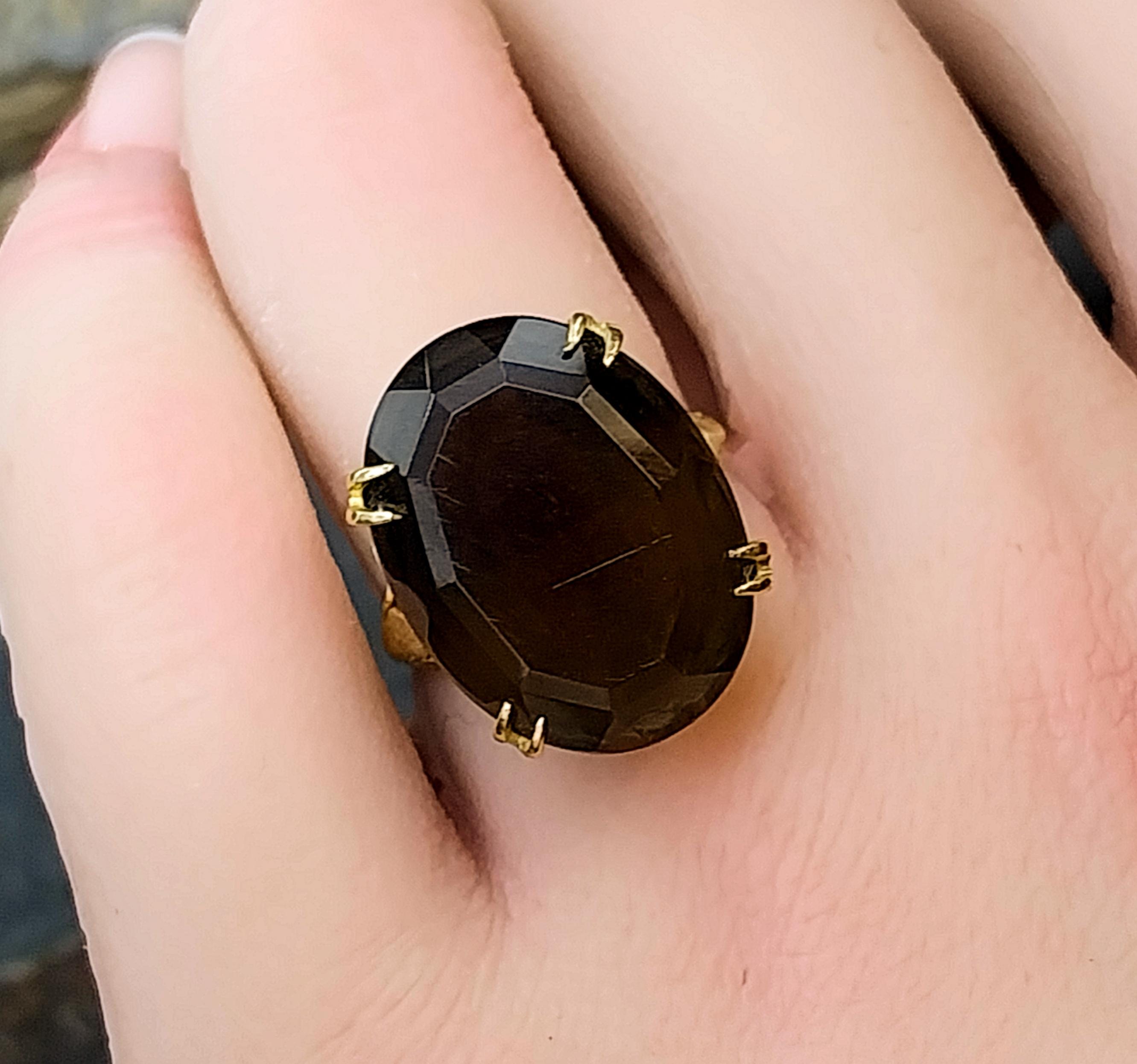 Vintage 9ct GOLD Huge Smoky Quartz Ring c 1966 - Size K  5.25) - 6.7g