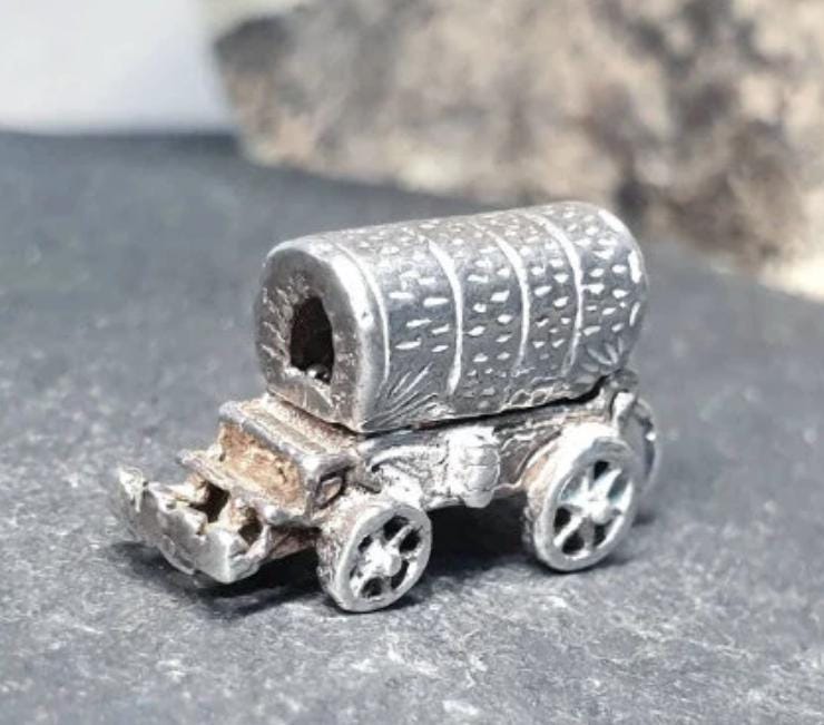 Vintage Silver COWBOY / GYPSY WAGON Charm - Opens Up - Bracelet - 5.1g