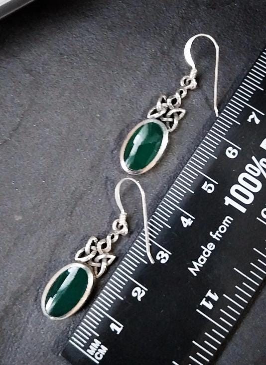 Sterling Silver Dangle Earrings - with Forest Green Agate GemStone - 4.7g