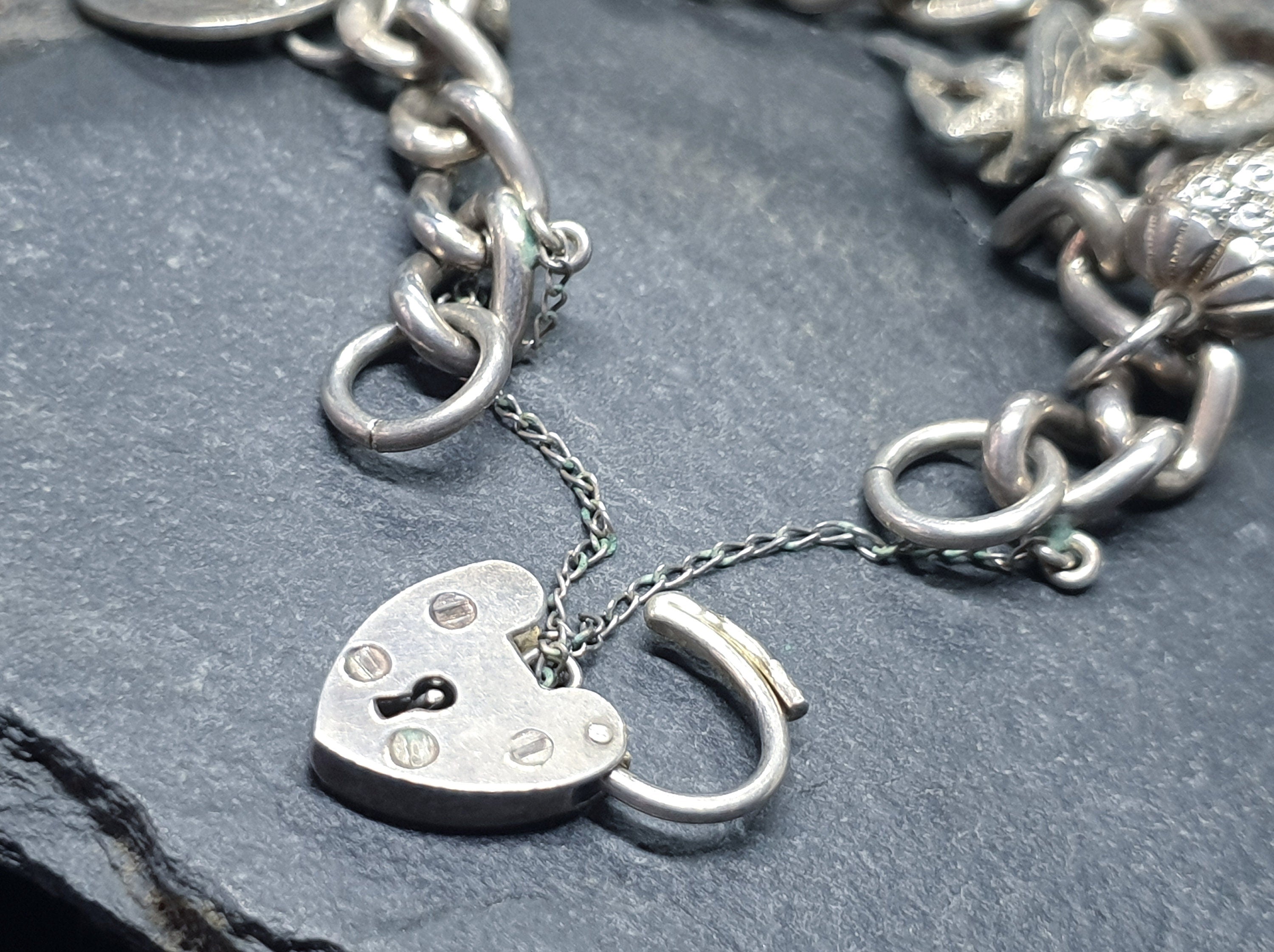 Vintage Silver CHARM BRACELET with 4 Charms and heart padlock clasp - 29.1g