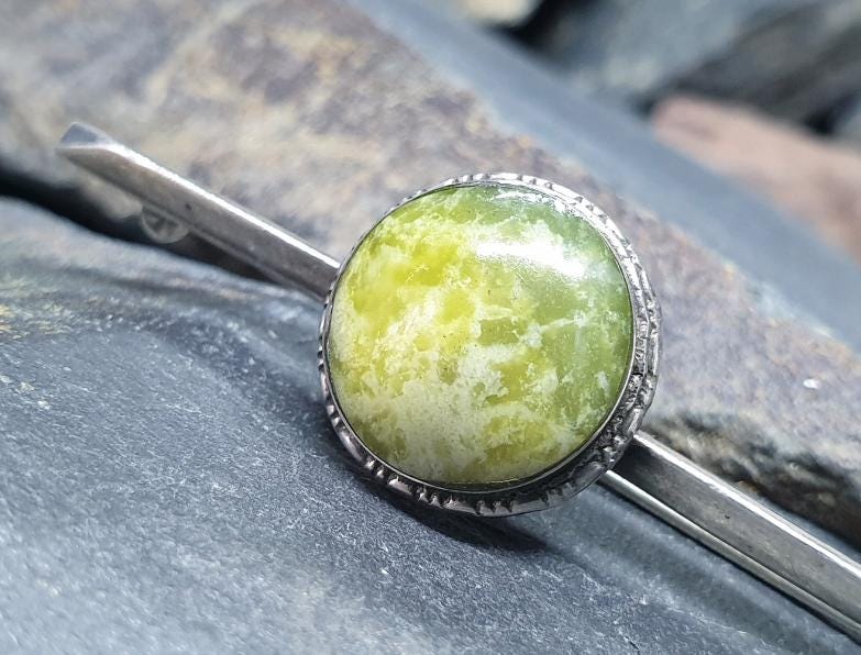 Vintage Sterling Silver Connemara Marble Brooch - Tie Pin - 4.2g