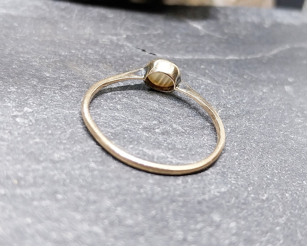 Antique Victorian 9ct Gold BANDED AGATE Ring - Size uk N (us 6.5) - 0.6g