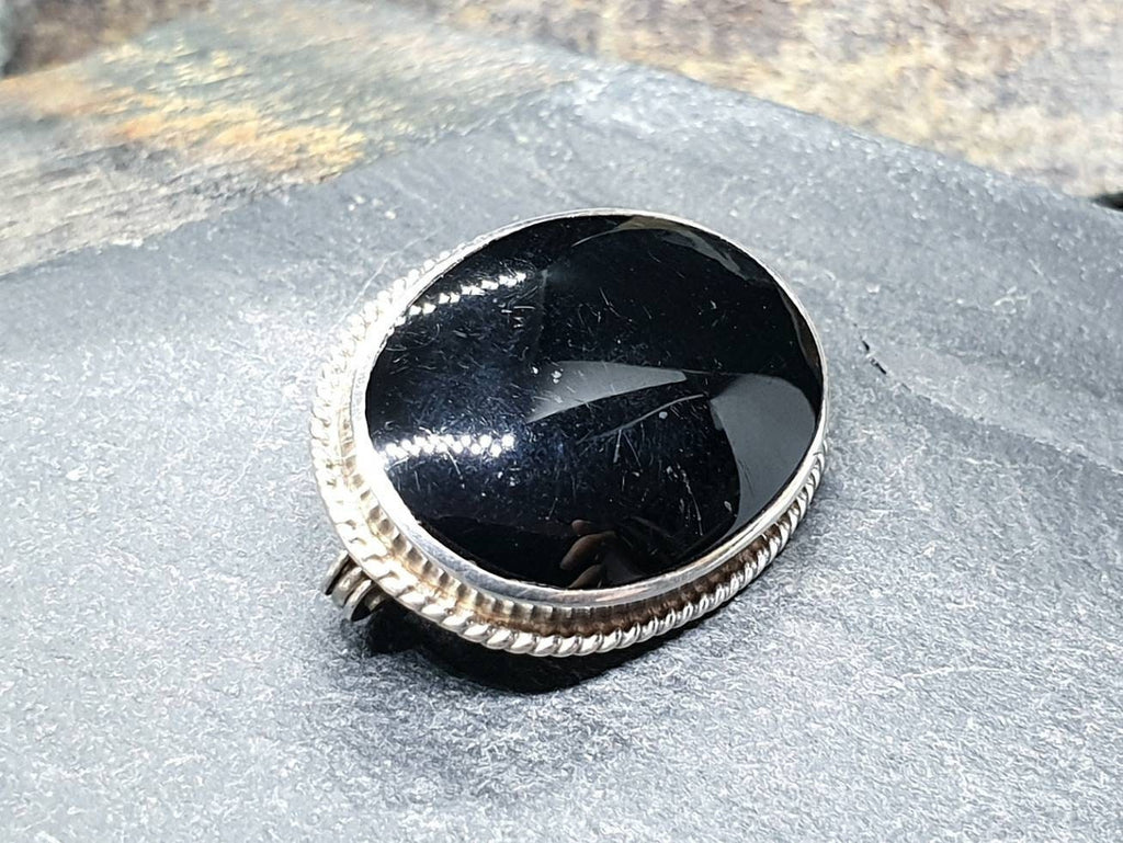 SILVER ONYX BROOCH Pin Victorian Style, Vintage with Jet Black Stone