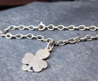 Vintage SILVER LINK BRACELET with Three Leaf Clover Charm - 5.2g