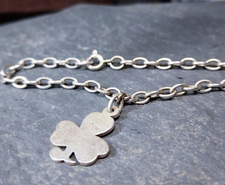 Vintage SILVER LINK BRACELET with Three Leaf Clover Charm - 5.2g