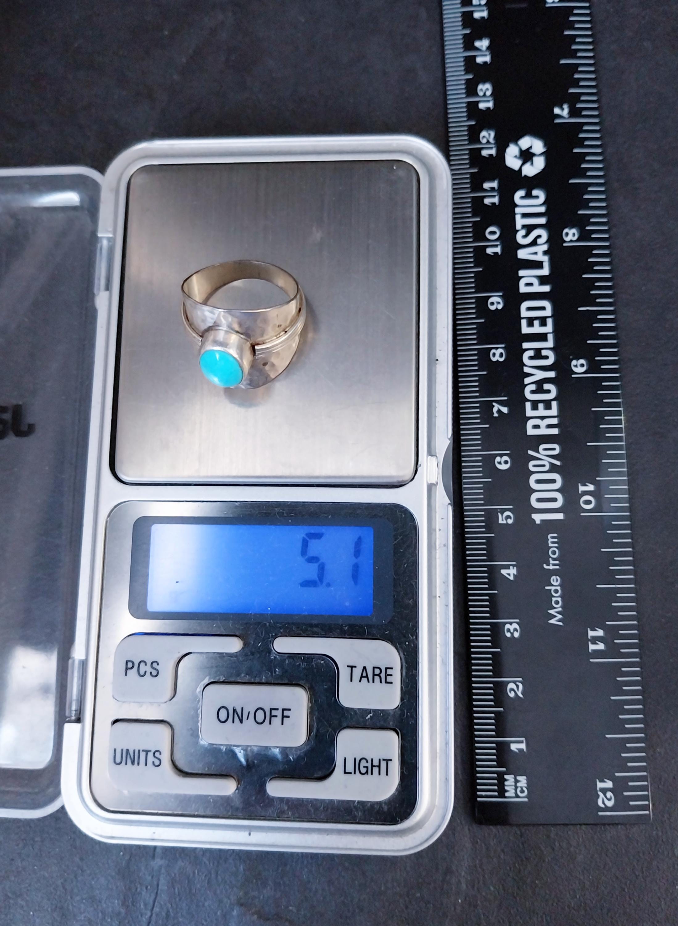 Sterling Silver TURQUOISE RING - uk size N 1/2 (us 7) - 5.1g