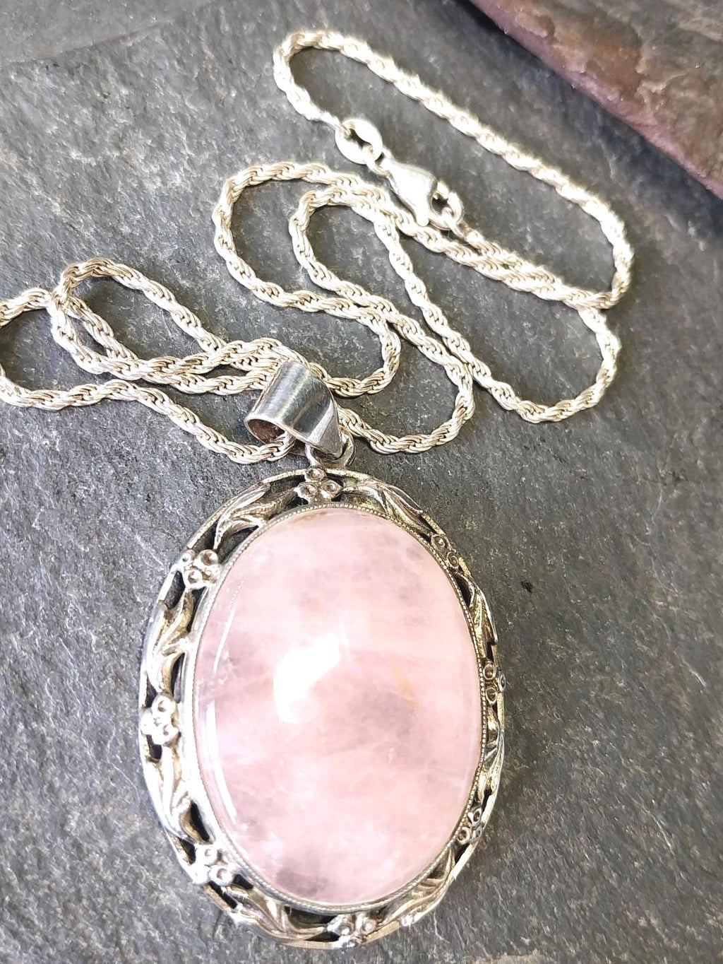 Vtg Large Sterling Silver ROSE QUARTZ  Pendant Necklace on 16" Chain - 21.2g
