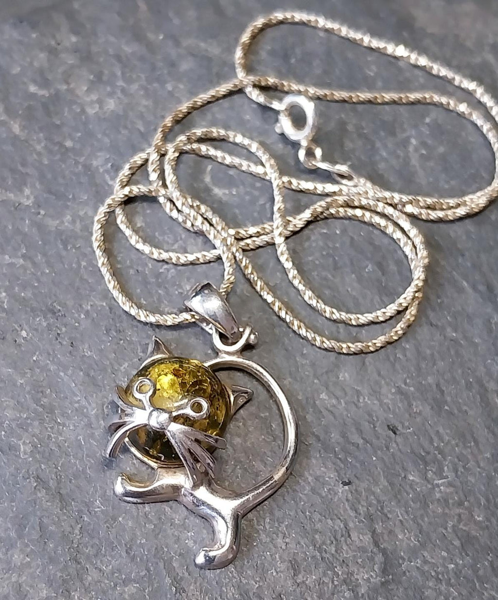 Sterling Silver AMBER CAT Kitten Pendant Chain Necklace 18" Length - 7.1g