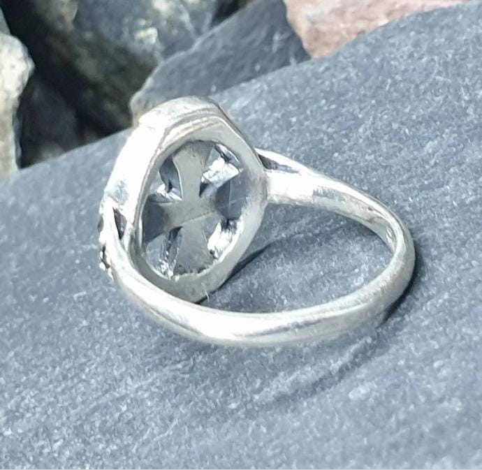 St Silver Celtic Cross ART DECO Ring - with Marcasite Stones - Size uk M (US 6.5) - 4.1g
