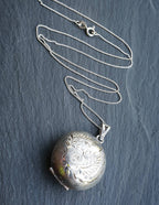 Vintage Silver LOCKET Necklace - Puffy Circle on 20" Sterling Chain - 9.7g