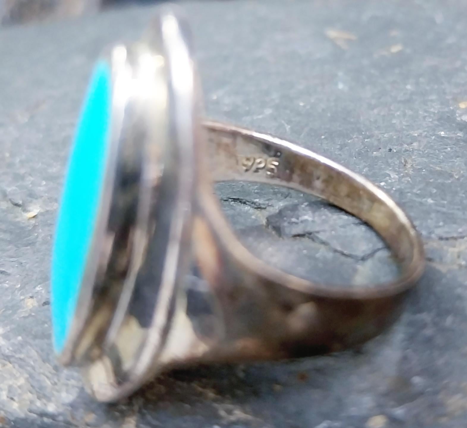 Sterling Silver Oval TURQUOISE RING - uk size P (us 7.5) - 51