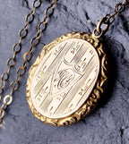 Antique 9ct GOLD LOCKET - Chester 1914 on 20" Chain - 6g