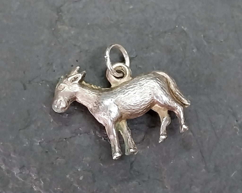 Vtg Silver Goat Charm for Bracelet or Pendant - 0.6g